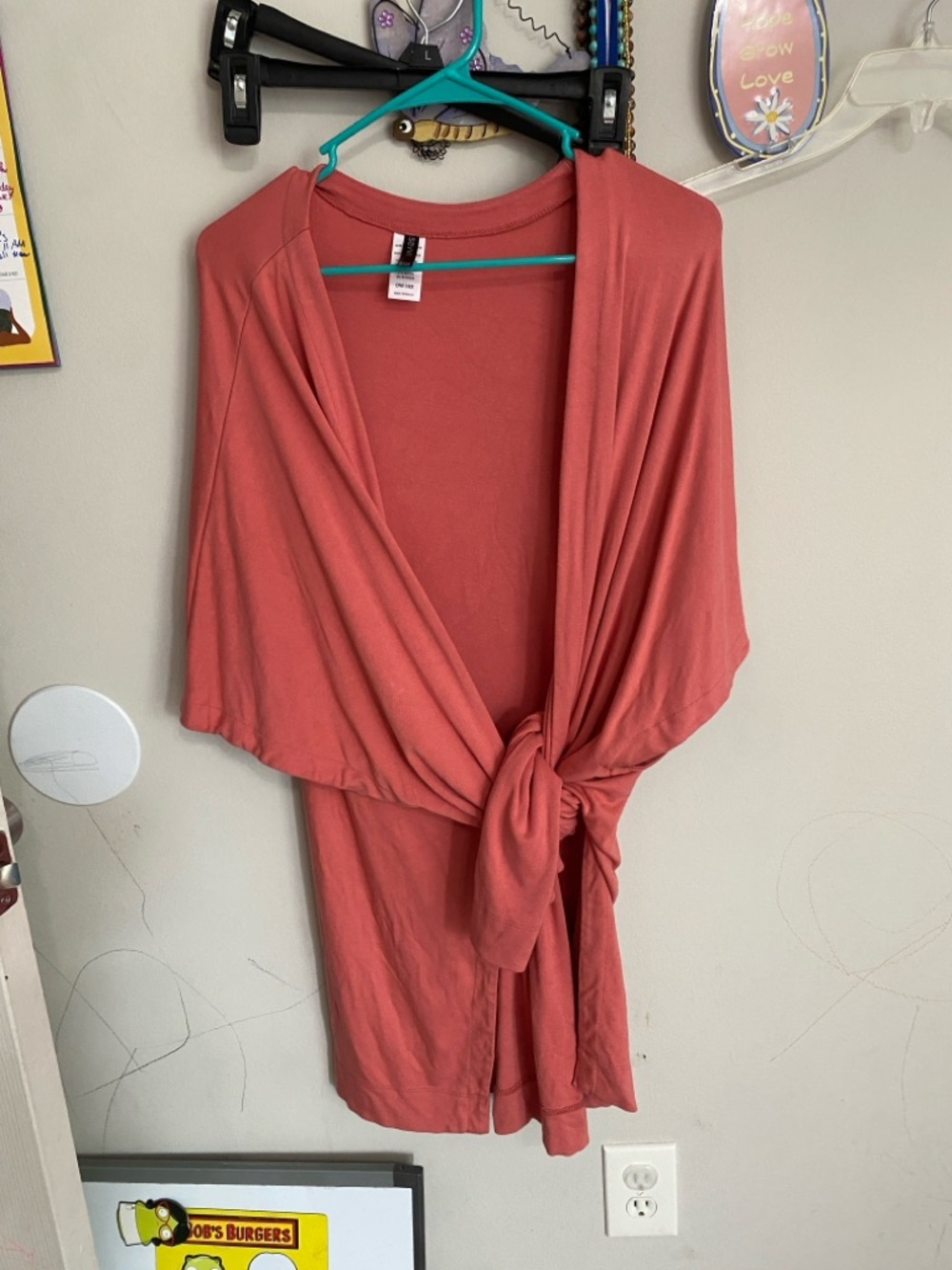 Savvi One Size Coral Wrap or Shrug with Pockets